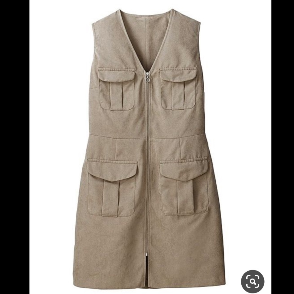 V-Neck Zip Jacket - image 1